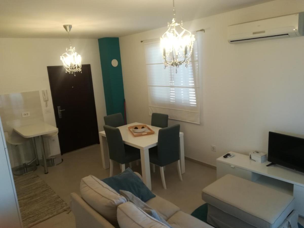 Apartment Rossella Nin Buitenkant foto